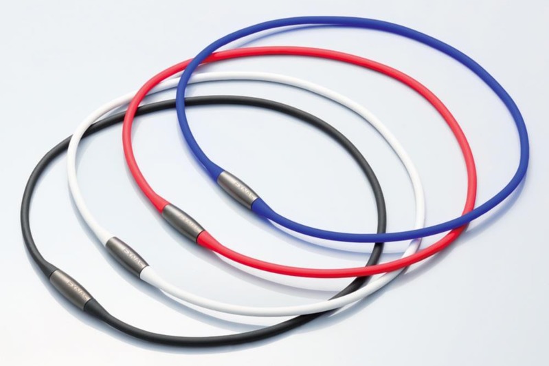 電子部品メーカーのTDKがコリ改善ネックレス、ウリは磁気の強さだ！