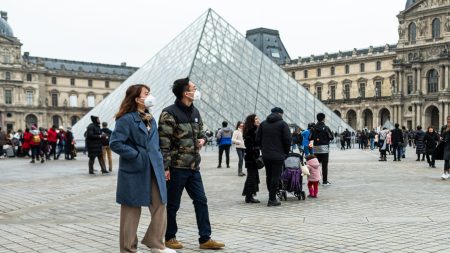 新型コロナウイルス感染確認で、フランスに広がるアジア系差別 | 「#私はウイルスじゃない」