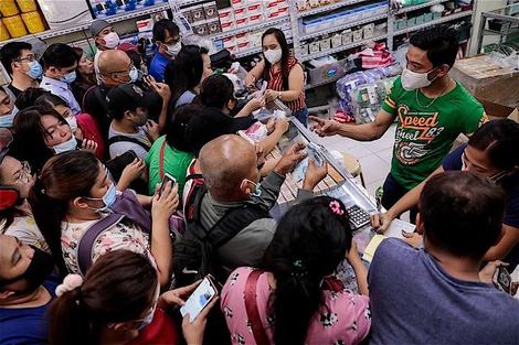 新型コロナウイルス､中国本土以外で初の死者　フィリピン厳戒態勢で拡大防止へ