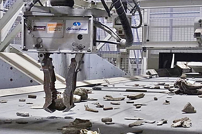 産業廃棄物工場にＡＩ搭載ロボット導入、若き社長が率いるシタラ興産とは？