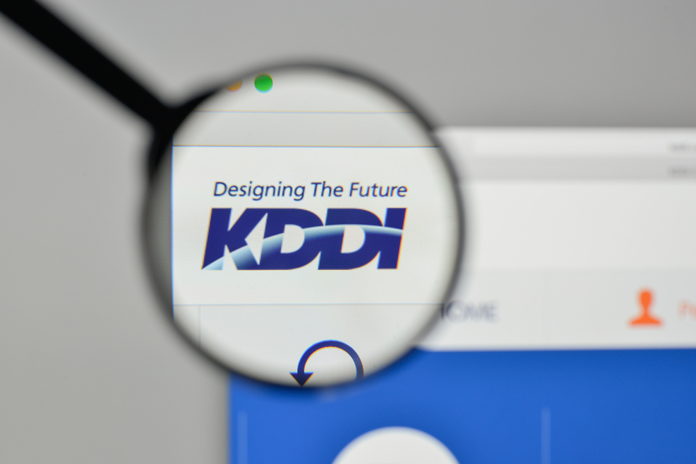 KDDI、AXLBITと資本業務提携。利用者のリカーリングビジネスを支援