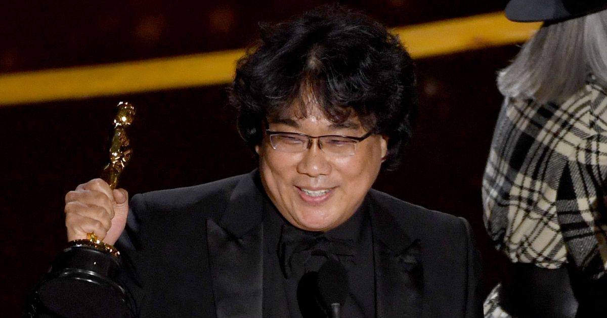 【アカデミー賞2020】ポン・ジュノ監督、『パラサイト』で脚本賞を受賞 「韓国にとって初のオスカーとなりました」