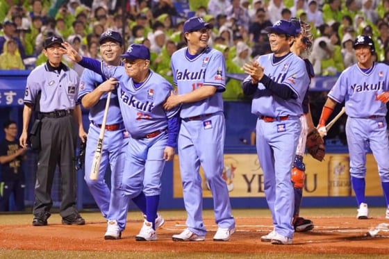 ヤクルトが「ID野球」野村克也さんを哀悼　3度の日本一に「黄金期を築きました」