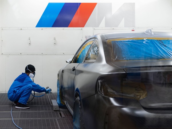 BMW、M2コンペティション のアートカーを発表へ…国際的現代アーティストがデザイン