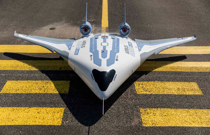 エアバス、全翼のスケールモデル実験機マベリック披露