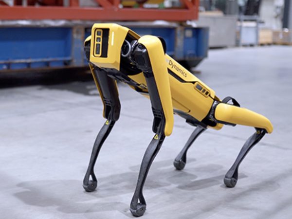 犬型四脚ロボ「Spot」がノルウェーの石油探査会社に“就職”！ オイルリグ現場で作業