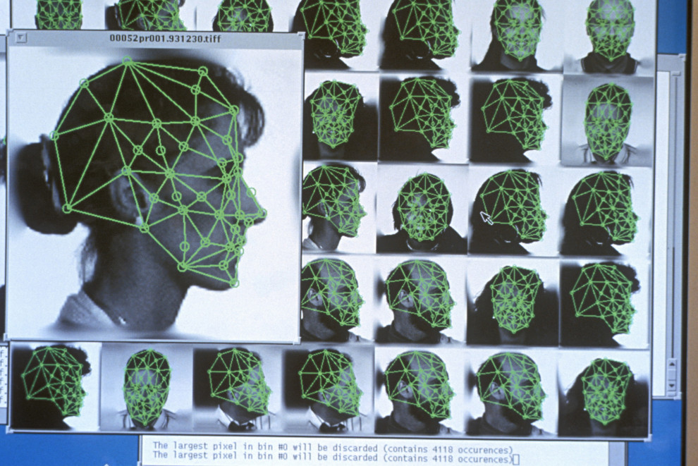 顔認識スタートアップのClearview AIがイリノイ州法違反で集団訴訟に発展