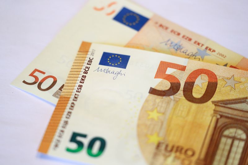 ユーロ、約3年ぶり安値　景気鈍化に懸念＝欧州市場
