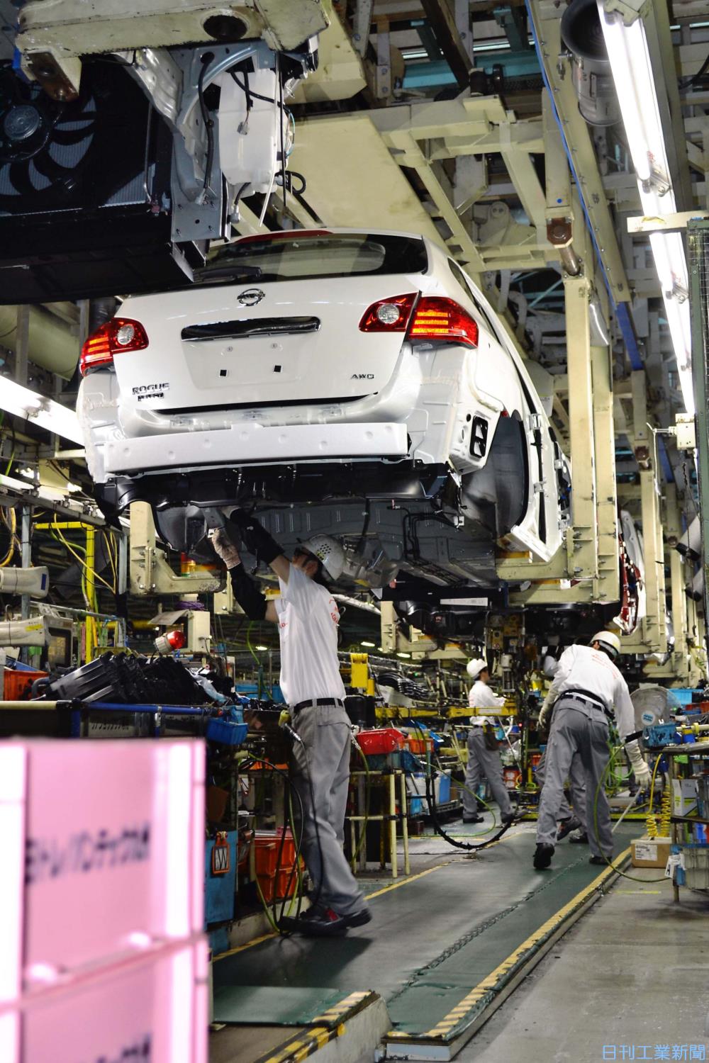 中国のサプライチェーンが乱れる自動車業界、国内工場の生産に影響広がる