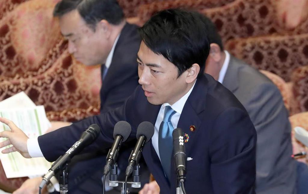 再生エネ「日本はまじめすぎ」　小泉環境相「野心的目標を」