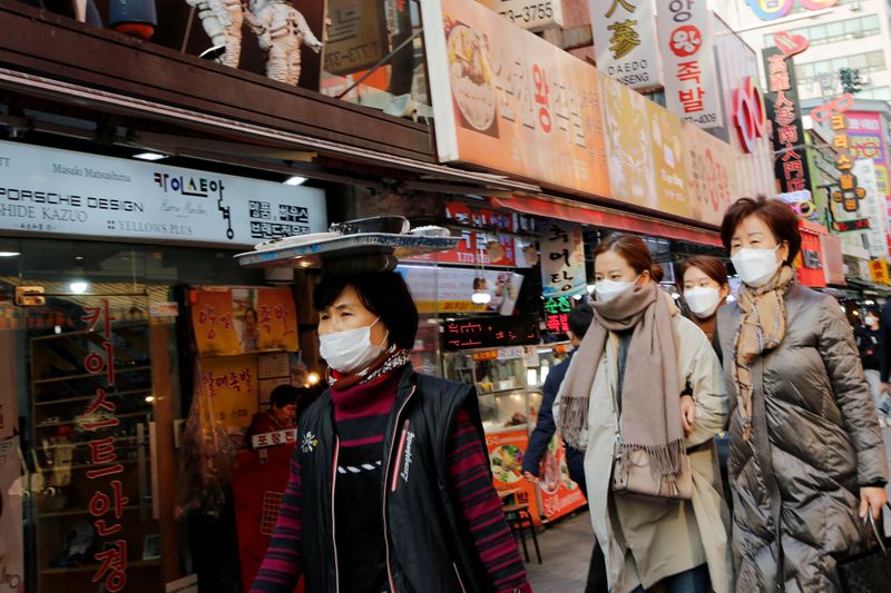 韓国、新型ウイルス対策を強化　感染者急増受け