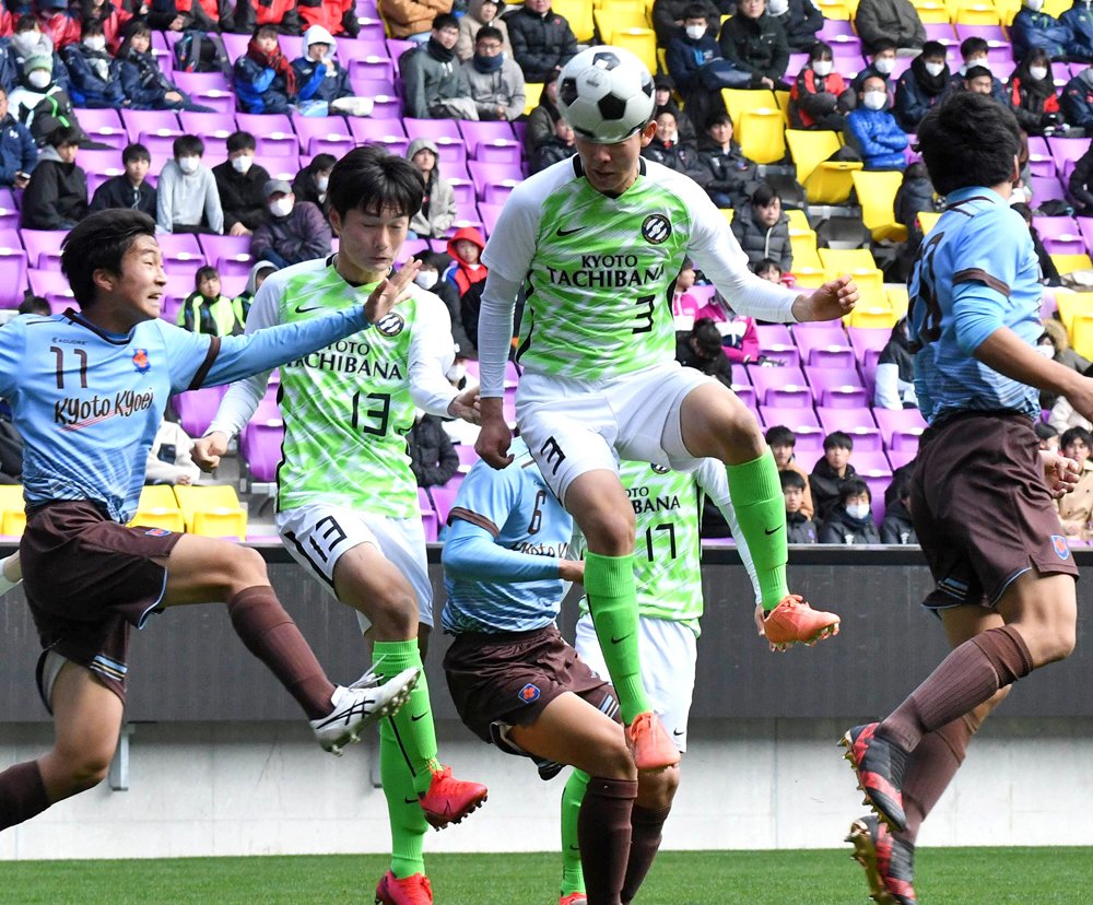 男子は京都橘が京都共栄に大勝 女子は京都精華6連覇 サッカー京都府高校新人大会