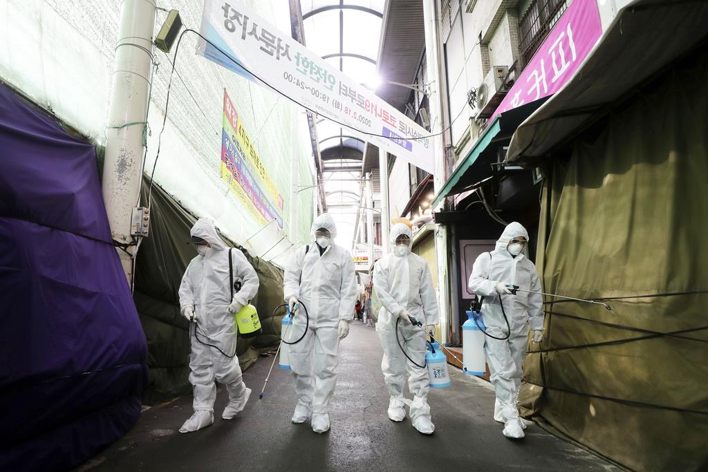 新型肺炎　韓国の感染者　日本を上回る