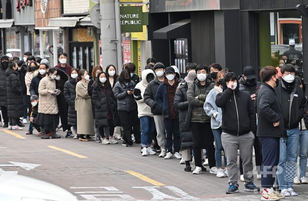 韓国、新型コロナ感染者1日で571人増加 BTSはソウル公演中止