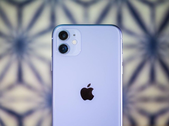 アップル、旧型「iPhone」の性能制限をめぐる集団訴訟で和解金支払いに合意