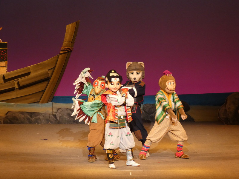 ブシロードグループの劇団飛行船、マスクプレイミュージカル「桃太郎」の全編を期間限定で無料公開！