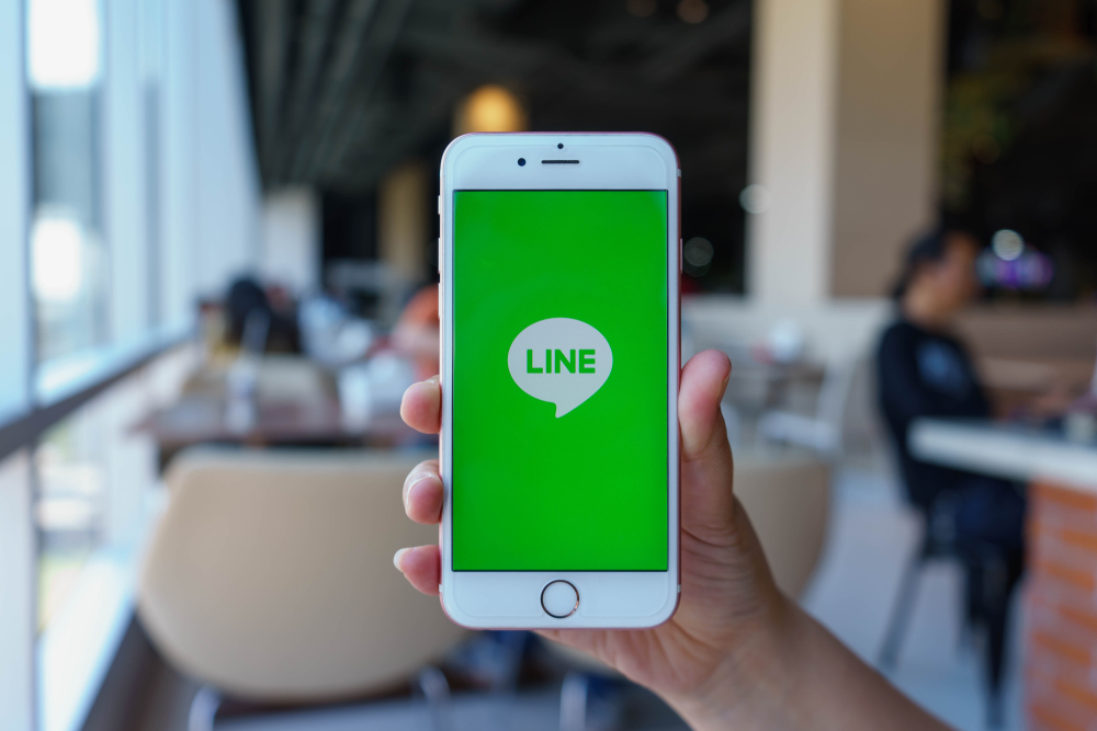 LINE、全国の学校へ無償で利用できる「LINE公式アカウント」を提供