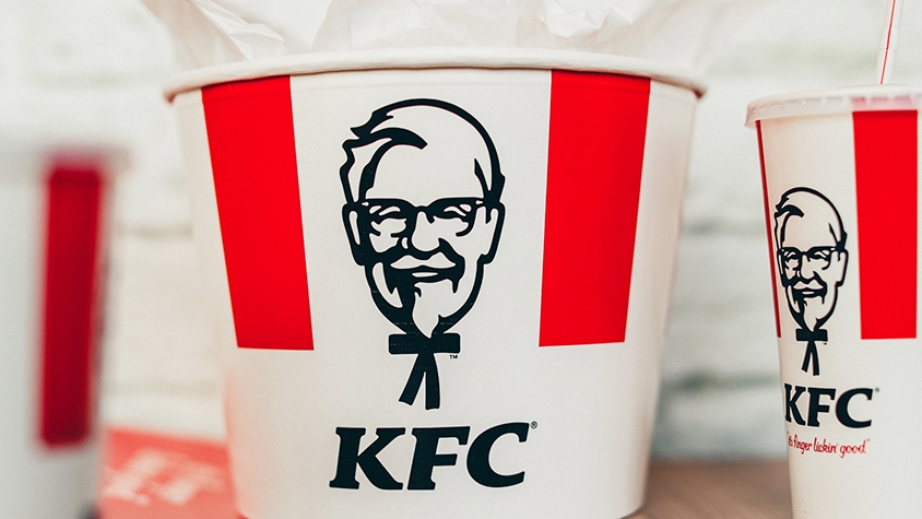 「KFC」でレシートやメニューが「ナプキン」に！？