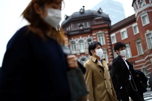 日本の新型ウイルス感染状況、一定程度持ちこたえている＝専門家会議 - ロイター