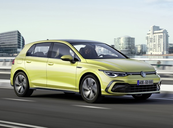 VW ゴルフ 新型、48Vマイルドハイブリッドと「Rライン」の受注を欧州で開始