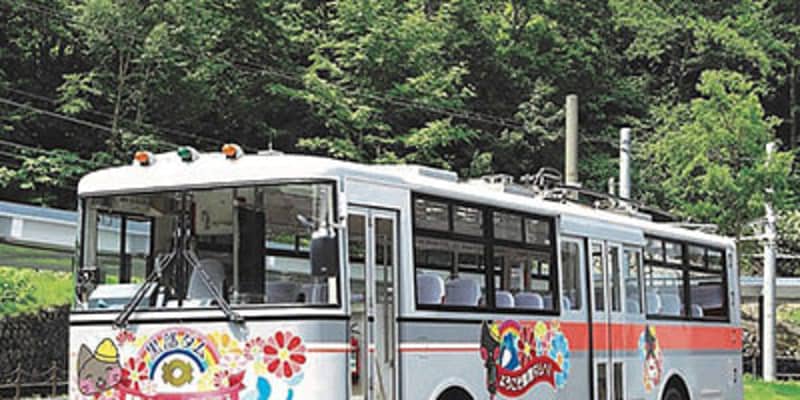 高岡に残存のトロバス保存へ　長野・大町市がCF