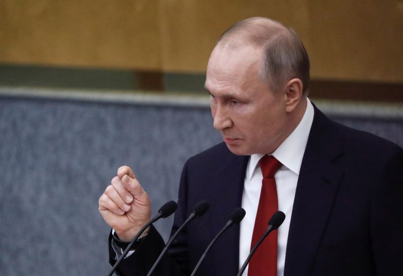 ロシア議会が改憲案承認、プーチン氏2036年まで続投も