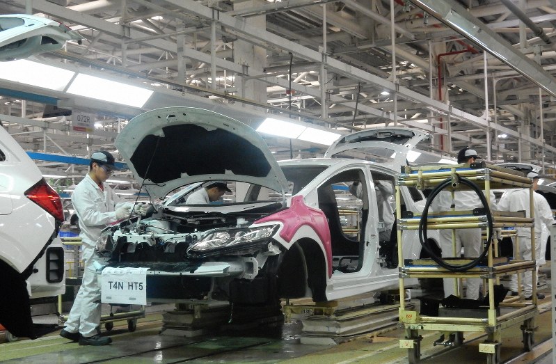 中国、2月の新車販売台数8割減　日系メーカーも苦戦　新型コロナで記録的落ち込み
