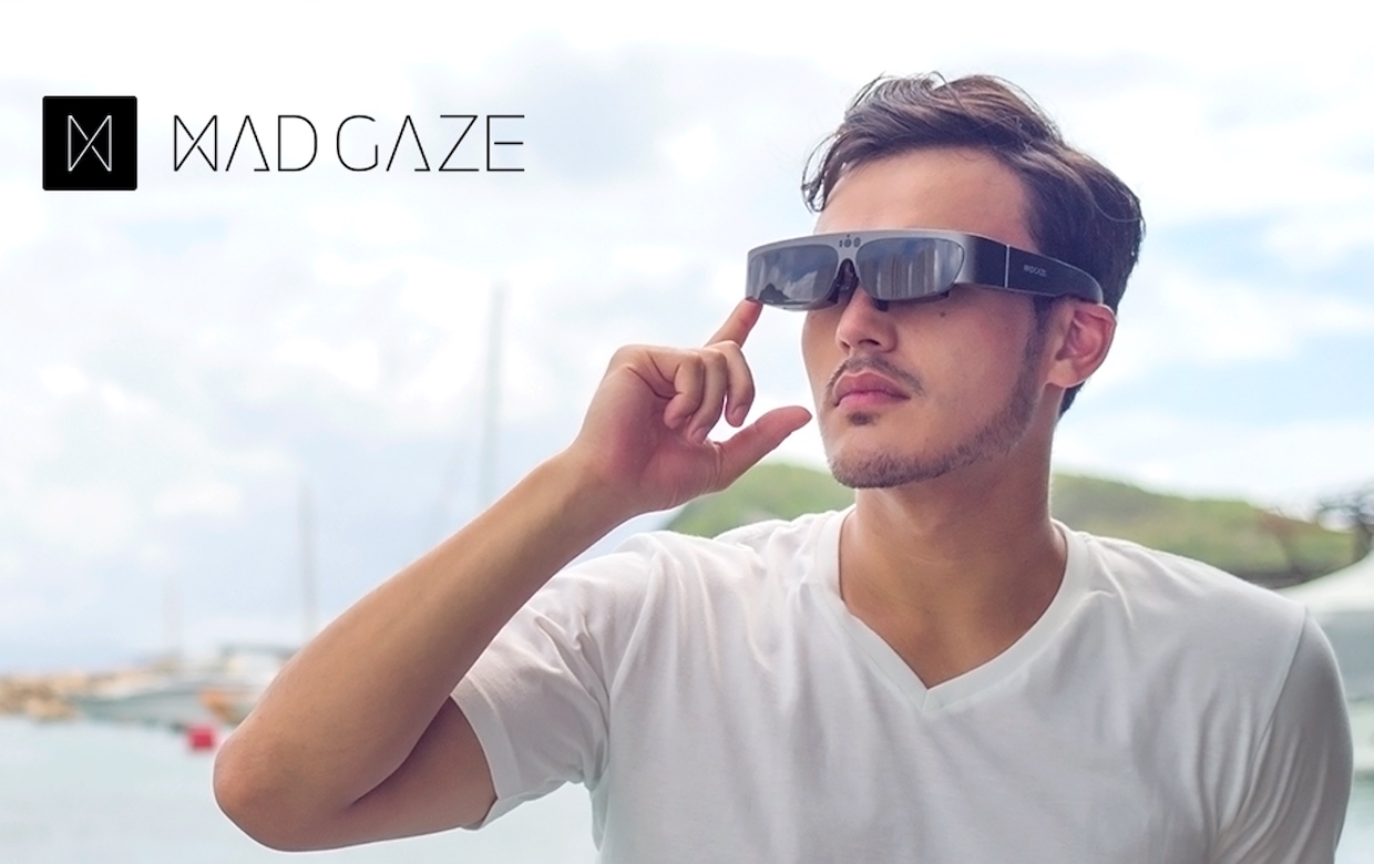 細かな操作が苦手な人に！ スマートウォッチ「MAD Gaze Watch」は 