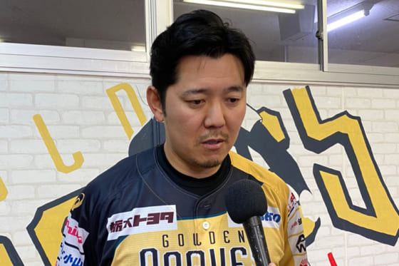 地元BC栃木に加入の成瀬が「60」初披露　選手兼任コーチに「身が引き締まる思い」