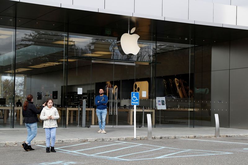 アップル、中華圏除く全世界の店舗を当面閉鎖