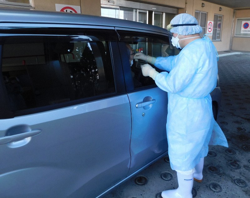 ドライブスルーPCR検査、新潟で導入　感染防止や効率化に期待　新型コロナ