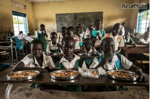 休校で給食が食べられない子ども支援へ…国連WFP
