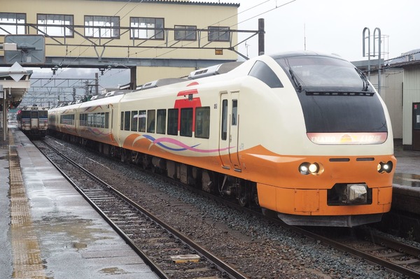 JR東日本、GWの列車725本の指定席券を発売見合せ…優等列車で利用客半減、新型コロナウイルスの影響