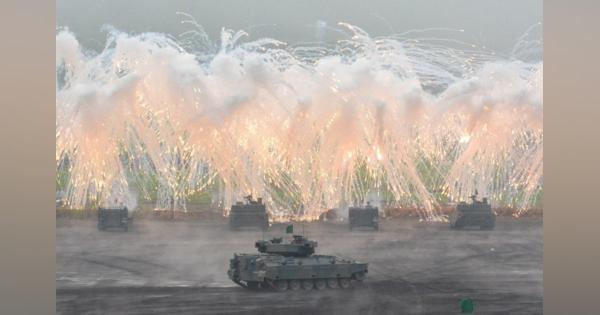 陸自、東富士演習場での「総合火力演習」公開部分を中止