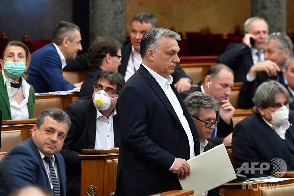 コロナ非常事態宣言の無期限延長可能に、ハンガリーに欧州各国が懸念