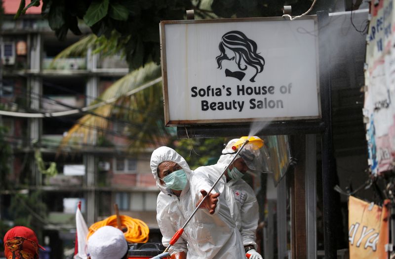 インドネシア、コロナ感染ペース加速　死者は中国除くアジアで最悪