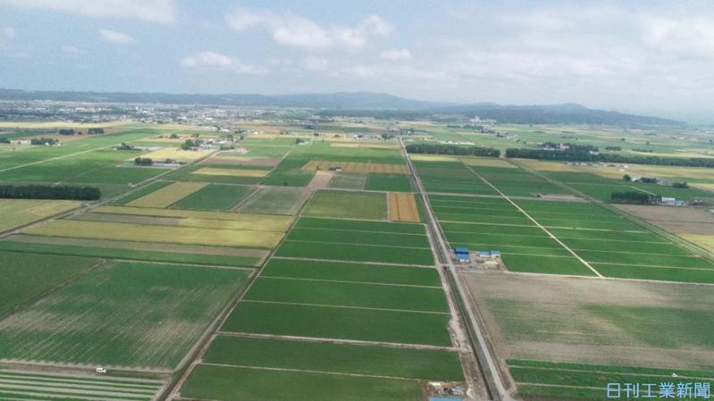 北海道のスマート農業、ドローンで大面積の生育データ解析
