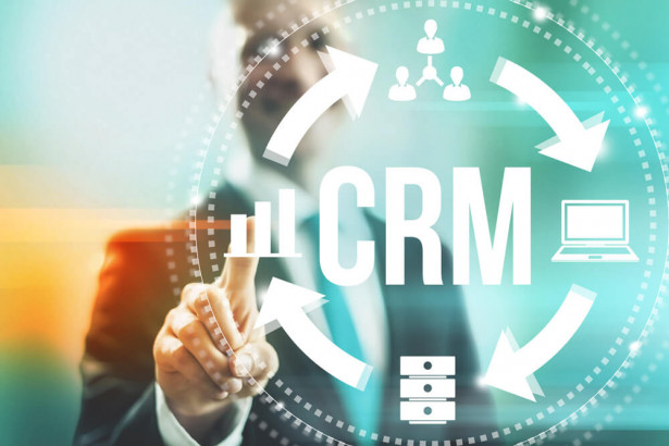 顧客情報の一元管理を実現　「CRM」の代表的企業と最新のツール事情