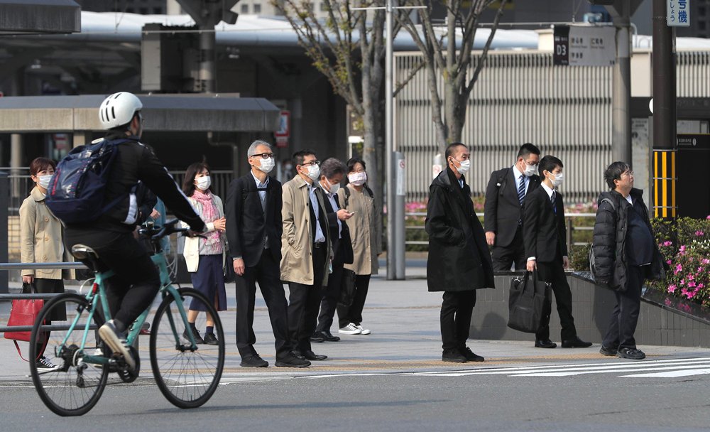 緊急事態宣言から一夜　京都の街ひっそり　タクシー運転手「給付金、早く」