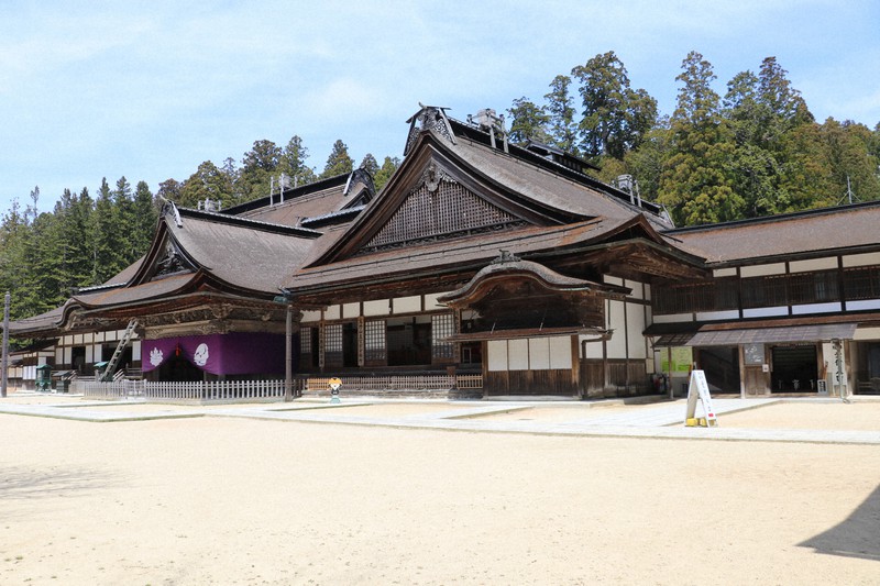 高野山の金剛峯寺が拝観停止、感染防止で　和歌山
