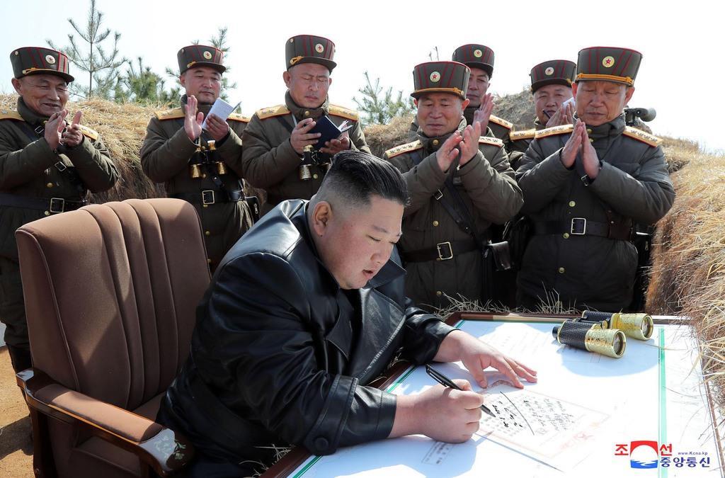北朝鮮・金正恩氏が重体か　米ＣＮＮ報道
