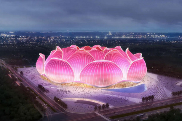 中国で世界最大のサッカー場の建設開始、復興をアピール