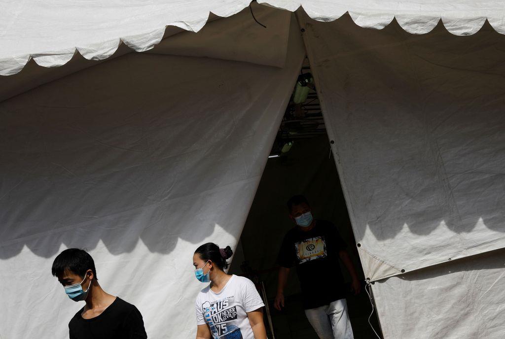 シンガポールで感染者急増、東南アジア最多に　「劣悪な住環境」で拡大