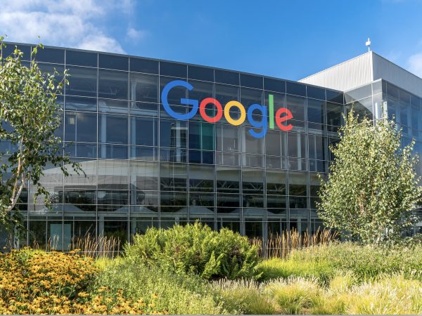 Googleの親会社AlphabetのQ1売上高は新型コロナで広告苦戦も13％増の約4.4兆円