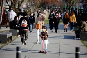 韓国、新型コロナの新たな国内感染なし　2月以降初めて - ロイター