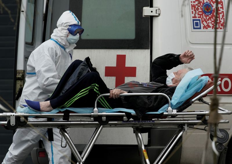 ロシアの新型コロナ感染者数が10万人突破、中国イランを超える