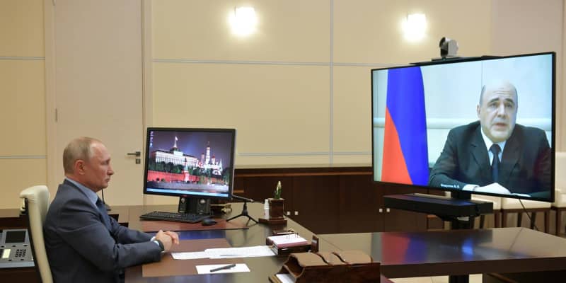 ロシア首相が感染、隔離治療へ　コロナ対策責任者、社会に衝撃