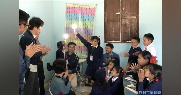 電子レンジも動かせない「小型水力発電機」がネパールの学校を変えた