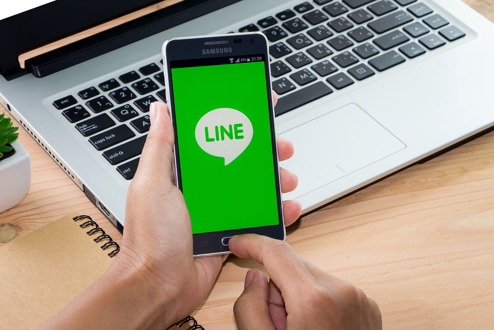 LINE「オンライン帰省」特設サイト設置　エフェクト機能で演出も可能に