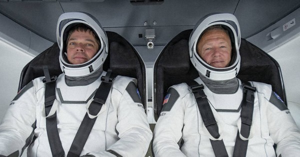 9年ぶり有人飛行に「久しぶりでわくわく」　NASAで宇宙飛行士ら記者会見